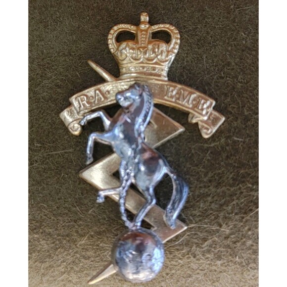 Australian ROYAL ARMY bush hat Vietnam Electrical & Mechanical 1976 53cm EC-Fine - Picture 2 of 8